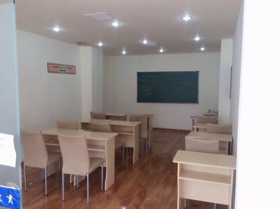 旺苍县戴氏教育咨询 专业教育规划，助力学子成才